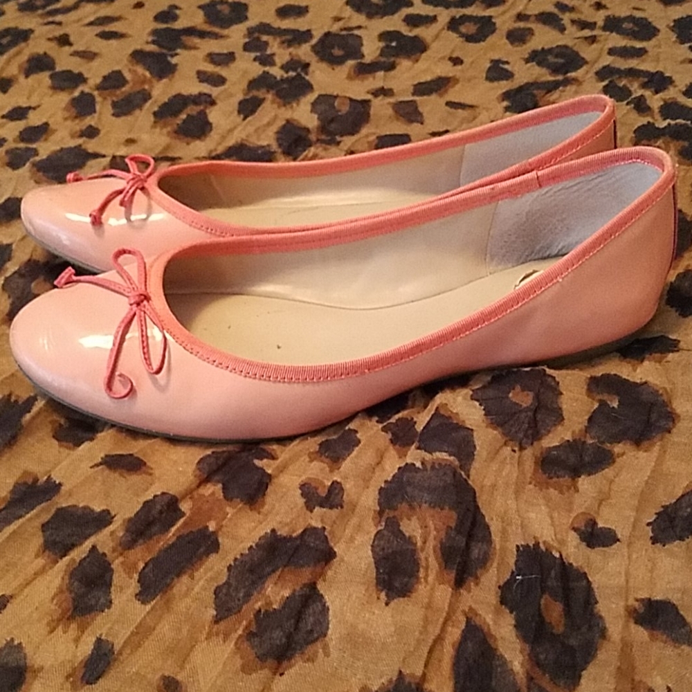 Banana Republic Flats